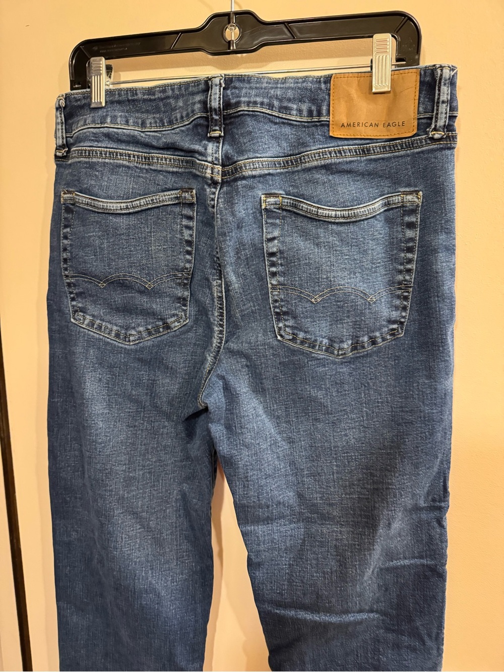 American Eagle jeans EUC // 31x32 - Picture 4 of 7